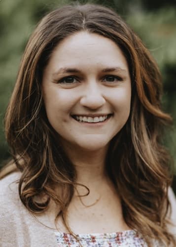 Maggie Knight